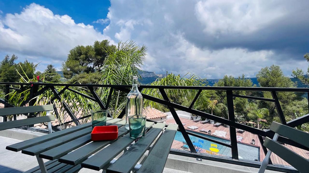 Villa Holistika : Bed And Breakfast / Pool / Air Conditioning/ Mont Faron Tolón Exterior foto