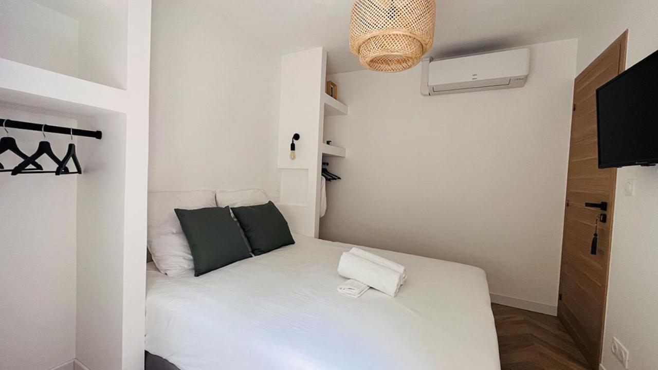 Villa Holistika : Bed And Breakfast / Pool / Air Conditioning/ Mont Faron Tolón Exterior foto