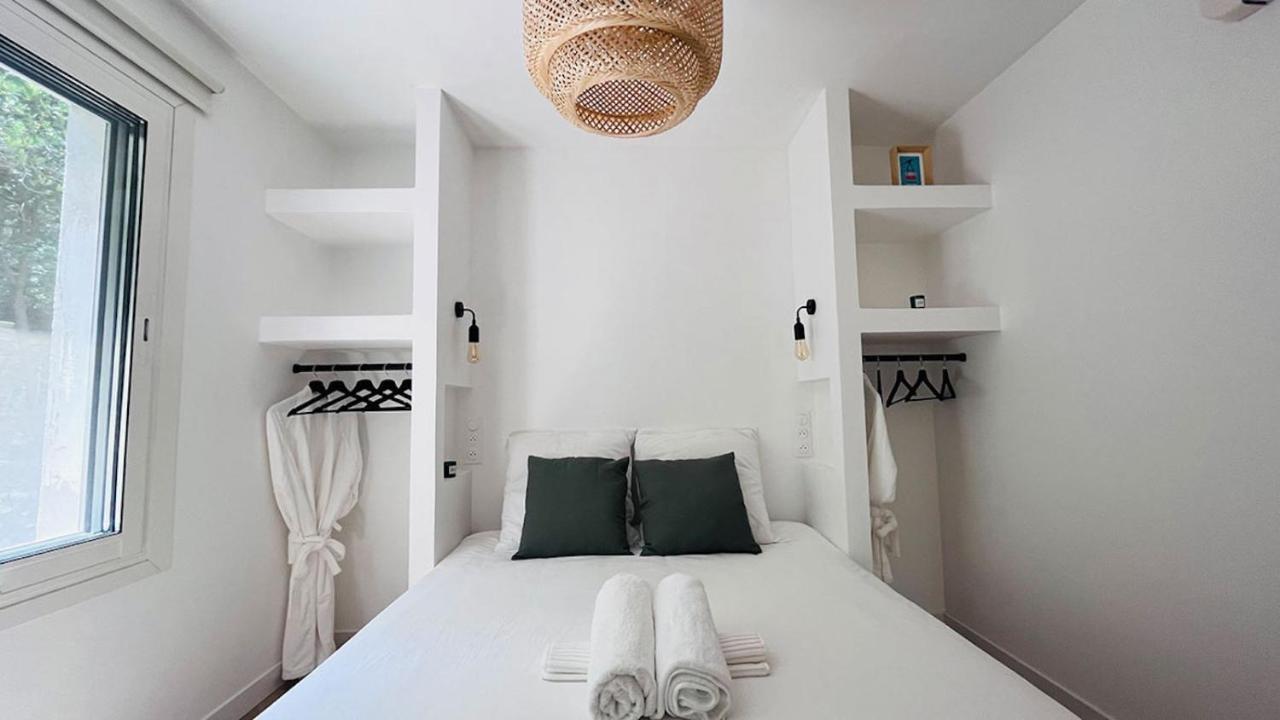 Villa Holistika : Bed And Breakfast / Pool / Air Conditioning/ Mont Faron Tolón Exterior foto